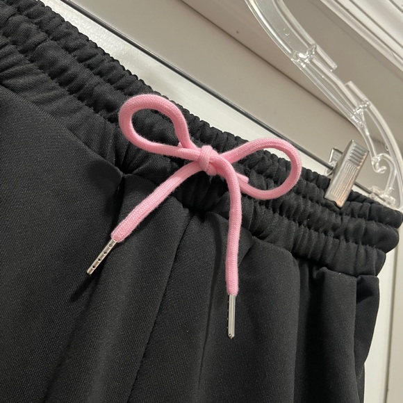 Bow sweatpants - Picture 3 of 3